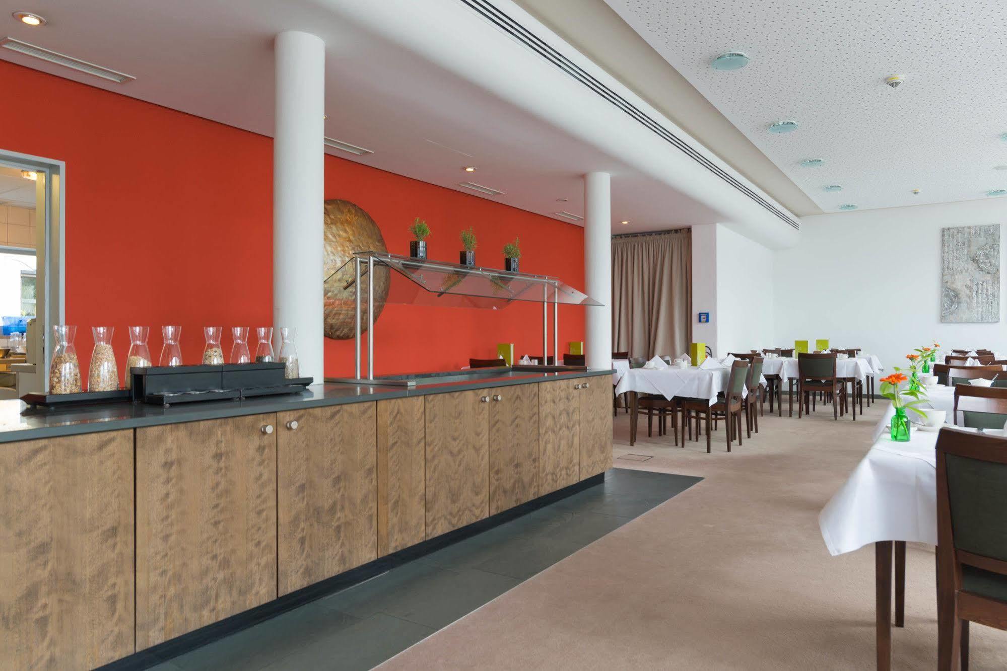 Corbin Muenchen Airport Business Hotel Freising Exterior photo